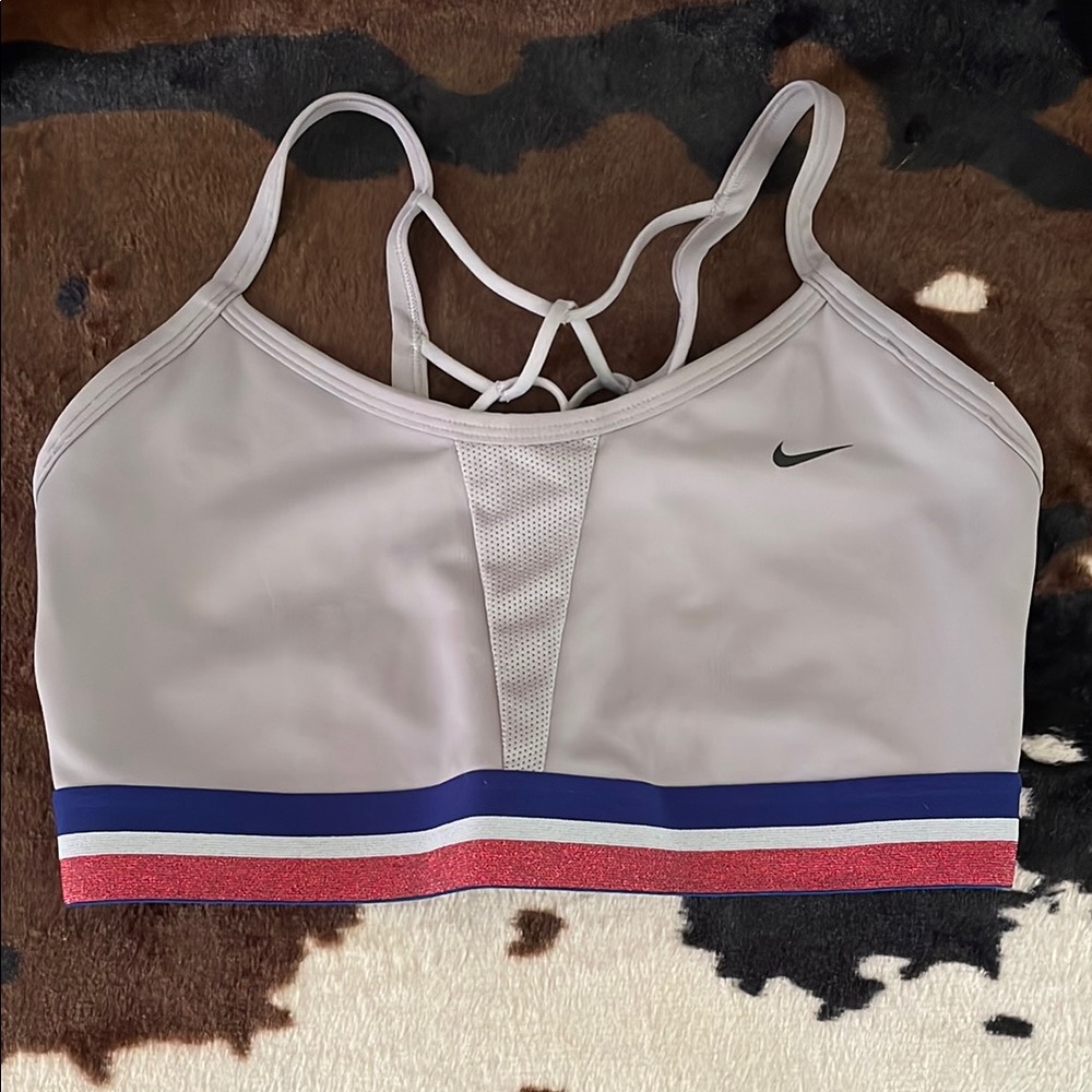 Nike Indy Women's Gray Sports Bra!